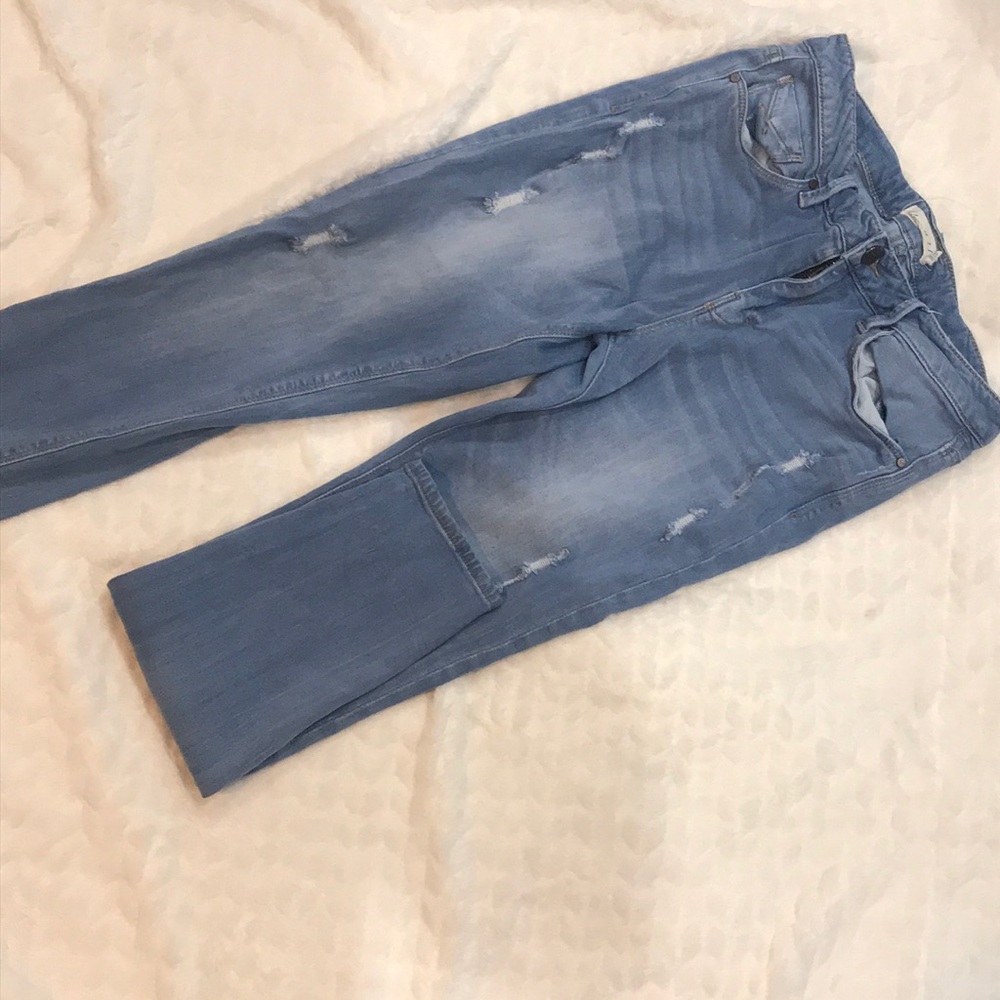 light washed jeans!